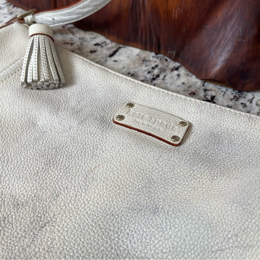 Distressed Kate Spade Leather Hobo - Picture 6 of 16